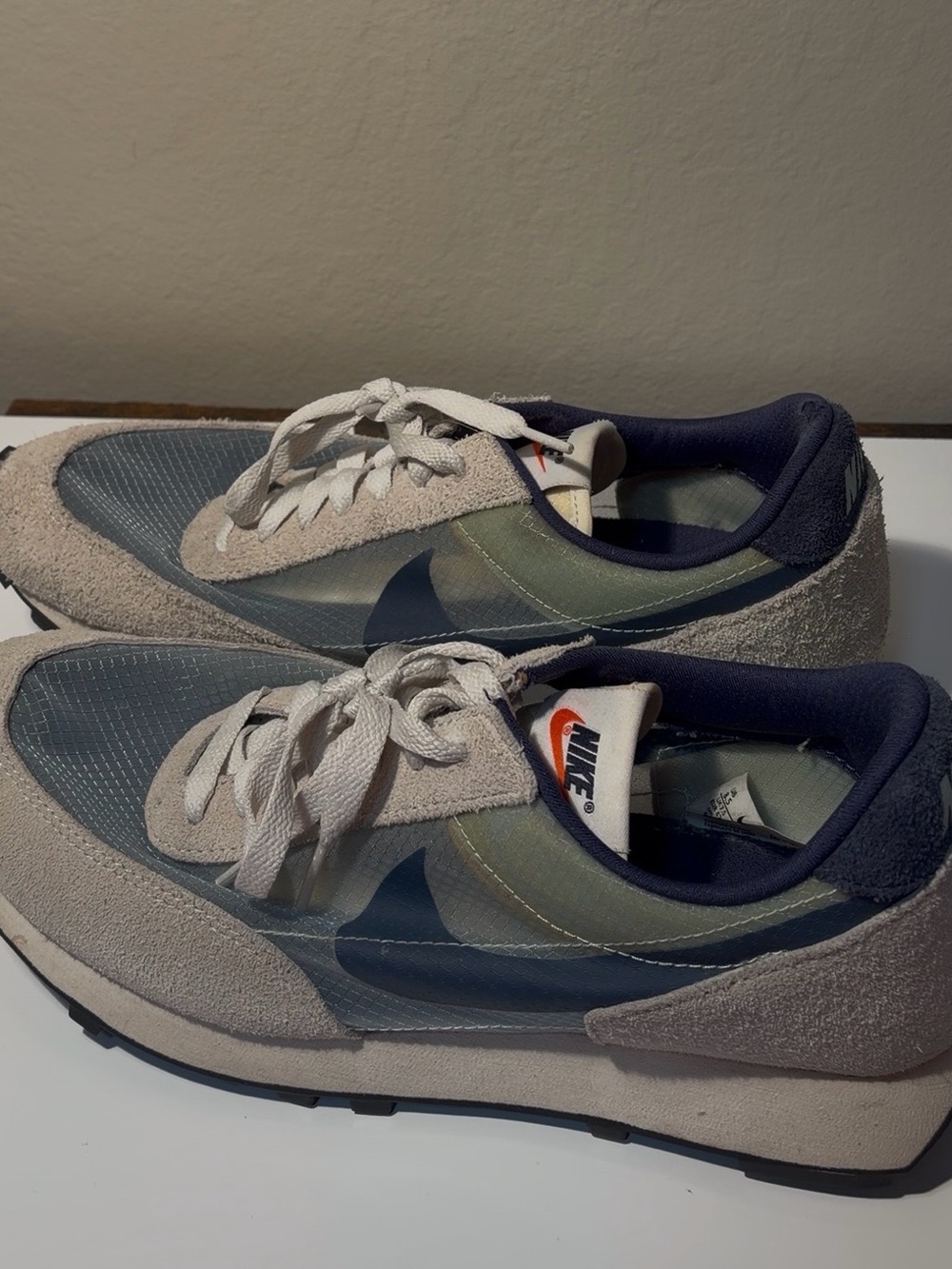 Nike DayBreak Men's Blue and Gray Low-Top Retro Sneakers